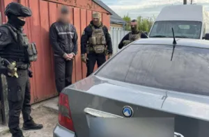 На Полтавщині викрили залізничників, які систематично розкрадали вантажі — понад 6 тонн добрив і зернових