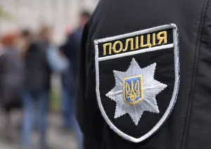 У Полтаві тимчасово відсторонили патрульного через підозру у хабарництві за «уникнення» ТЦК