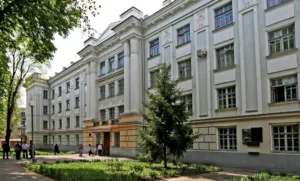 На Полтавщині стартувала вступна кампанія-2025: як подати документи на бакалаврат