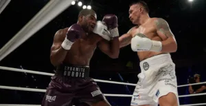 Усик та Дюбуа знову зійдуться в ринзі: коли й де дивитися трансляцію реваншу