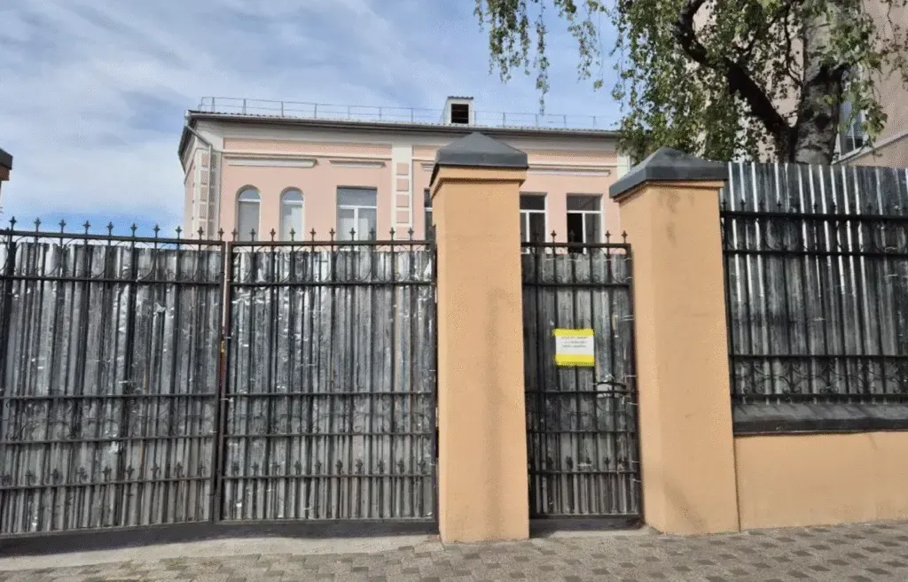 Старшокласників 1-го ліцею Полтави тимчасово переведуть у педуніверситет через масштабний ремонт