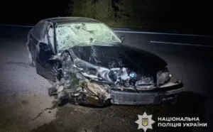 У Полтаві зіштовхнулися два легковики: одного з водіїв забрала швидка