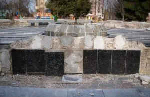 В Полтаві знову витратять гроші на фонтан: цього разу на демонтаж та реконструкцію