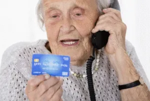 Пенсію можна накопичувати на картці: що потрібно знати полтавцям