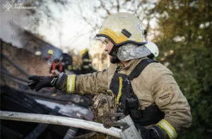 Полтава оговтується після нічної атаки: школи перейшли на "дистанційку", перекрито рух транспорту, є проблеми зі світлом