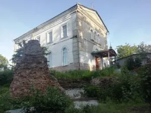 В Полтаві під час обстрілу пошкоджено Свято-Миколаївський храм