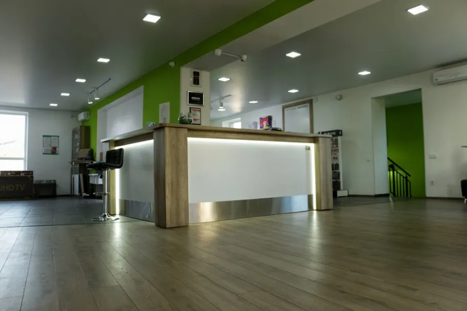 Как проверить надёжность магазина электроники перед заказом?