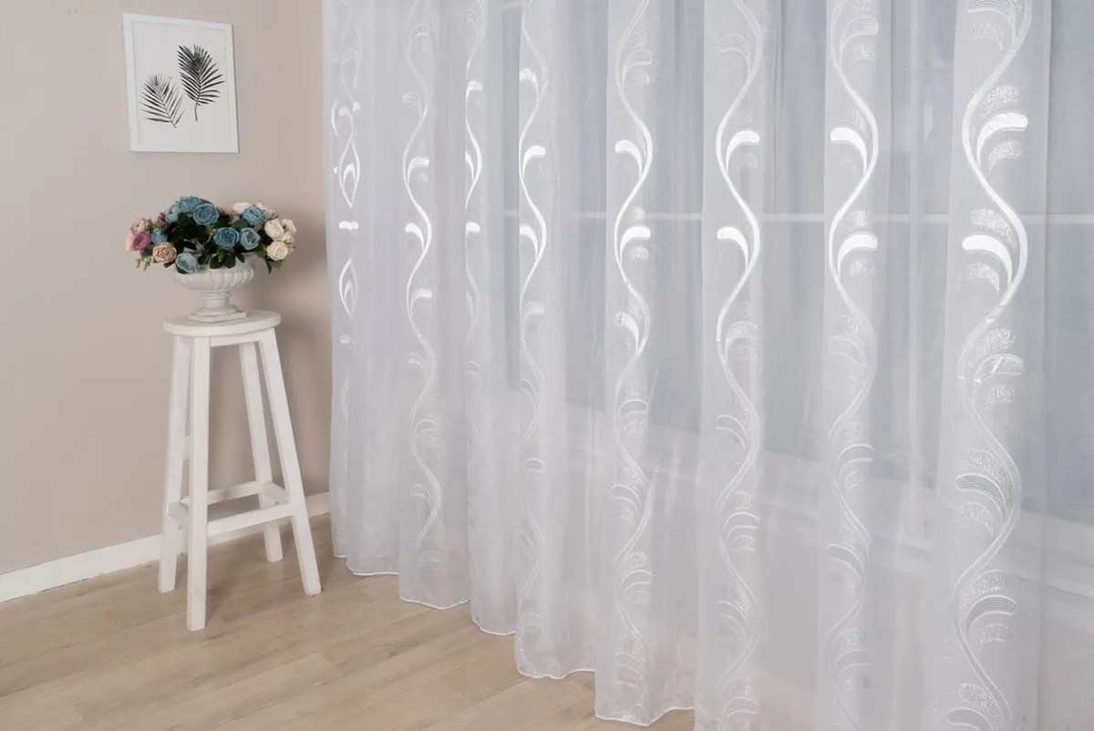 Лён для штор: почему его любят и когда он может разочаровать?