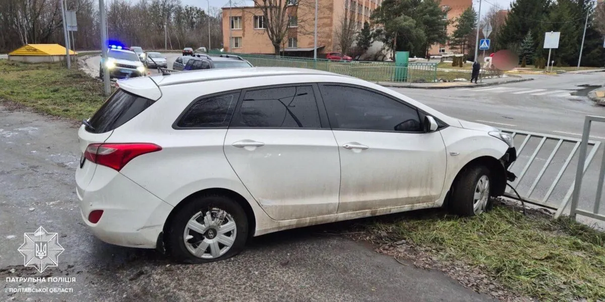 Сьогодні вранці в Полтаві біля 1-ї лікарні сталася ДТП: що відомо