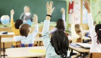 У школах Полтавської громади не планують переходити на дистанційне навчання: офіційна інформація