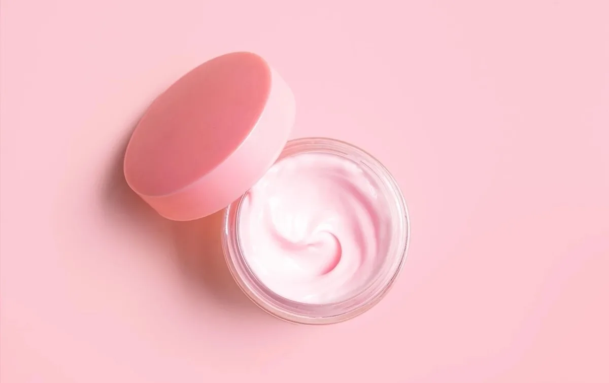 Різноманіття масок для губ: рішення під будь-яку потребу Різноманіття масок для губ: рішення під будь-яку потребу