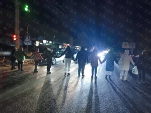 В Полтаві на Половках люди перекрили рух через тривалі відключення: що відомо