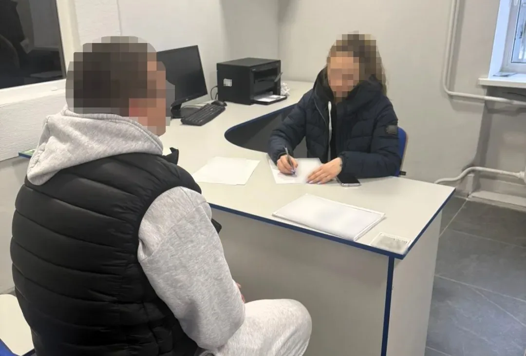 На Полтавщині 12-річна дівчинка народила дитину після зґвалтування: 35-річного педофіла-ґвалтівника затримали