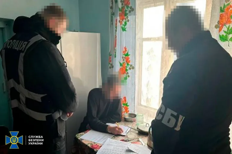 Викрито дві схеми ухилення від мобілізації на Полтавщині: підозру оголосили вісьмом особам