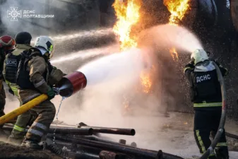 Ворог бив по Полтаві дронами та ракетами: що відомо на цей момент