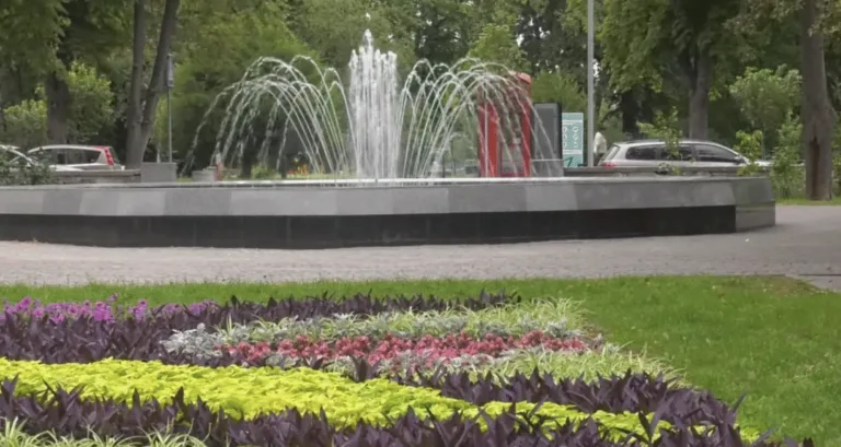 Знову в Полтаві зупиняють фонтани: що відомо