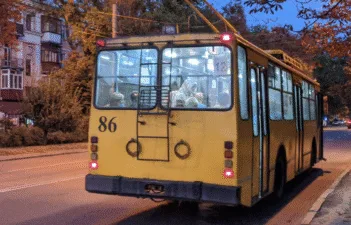 У Полтаві вже найближчим часом вартість проїзду у громадському транспорті зросте до 25 грн: що відомо