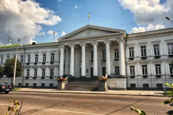 НАБУ розслідує корупційну схему у Полтавській міськраді