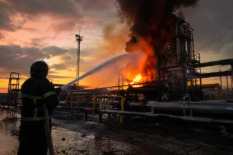 Росіяни вдарили по газовидобувному об’єкту ДТЕК на Полтавщині: підприємство припинило роботу