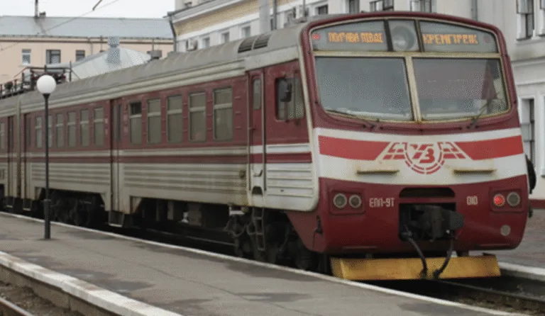 На Полтавщині у серпні змінять графік курсування приміських поїздів