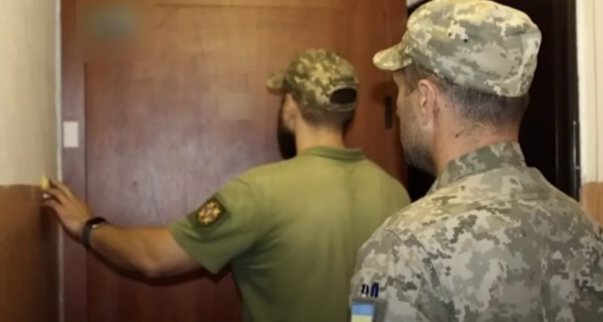 Мобілізація у Полтаві: де представники ТЦК можуть перевіряти документи та кого призивають у серпні 2026 року