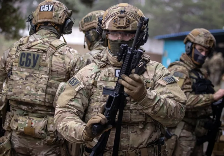 У Полтаві студент готував замах на командира військової частини: його затримали під час підпалу вантажівки