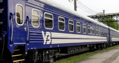Потяги на Полтавщині відстають від графіка через обстріли та тривоги: список затриманих рейсів