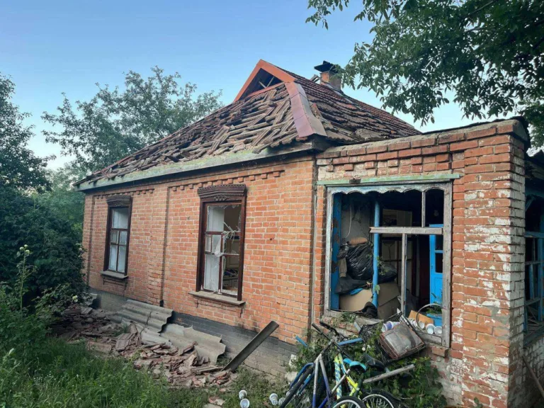 В Полтаві збирають гроші для священника, чий дім зруйнував шахед