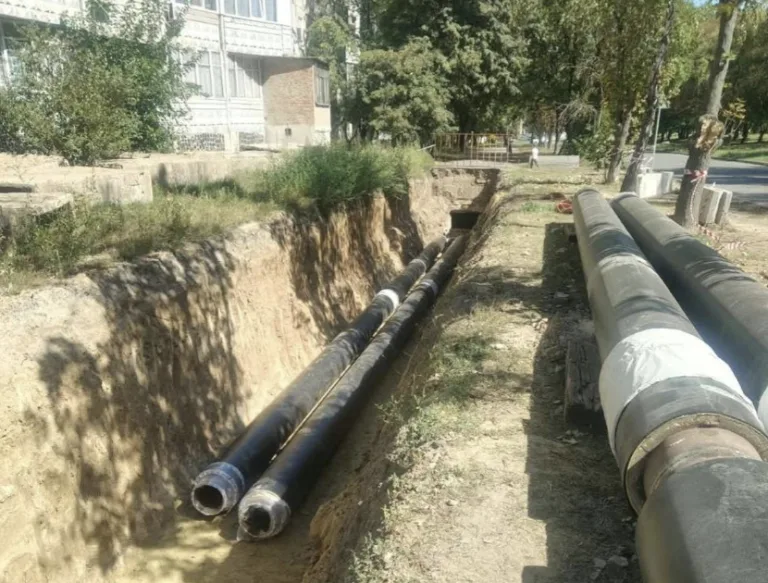 Виконком Полтави розгляне блокування трьох вулиць через аварійний ремонт тепломереж