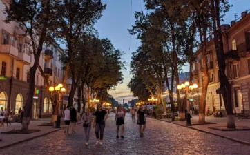 В Полтаві 6 мільйонів гривень зариють у землю: міськрада планує ремонт тротуарів