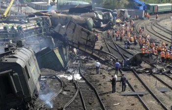 На Полтавщині виникли проблеми з залізничним сполученням: дрони пошкодили колії