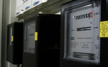 "Полтаваобленерго" встановить двозонні лічильники у чотирьох містах області: перелік адрес У жовтні АТ "Полтаваобленерго" розпочне встановлення багатотарифних електролічильників у Полтаві, Кременчуці, Горішніх Плавнях та Лубнах.