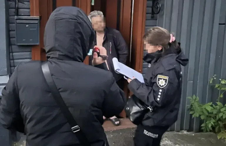 Педофіл-викладач з Полтавського ліцею №6, який зґвалтував 13-річного учня, отримав довічне ув'язнення